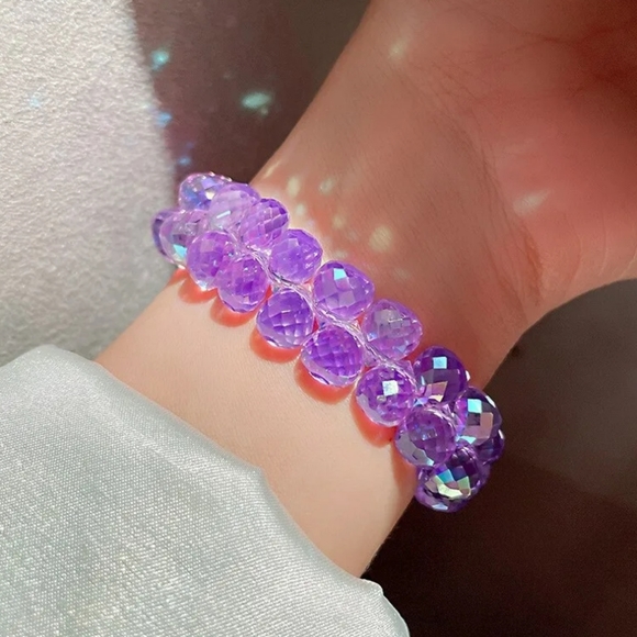 Purple Crystal Bracelet 🔮 🔮 - Picture 1 of 4